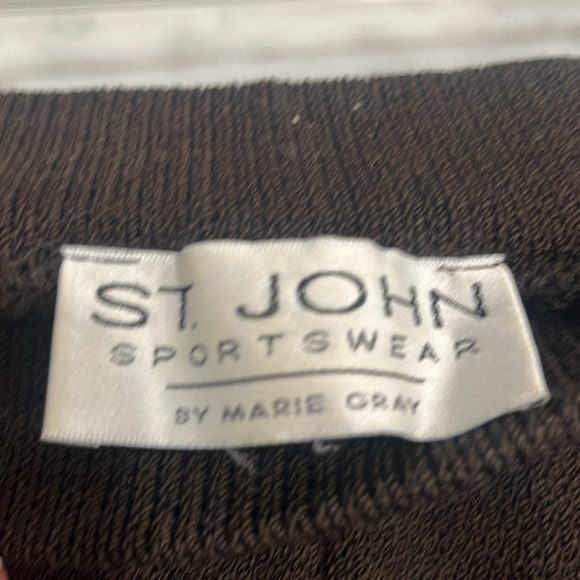 St. John Sport Vintage  Brown Knit Pants. EUC. Size 8. - Picture 4 of 7